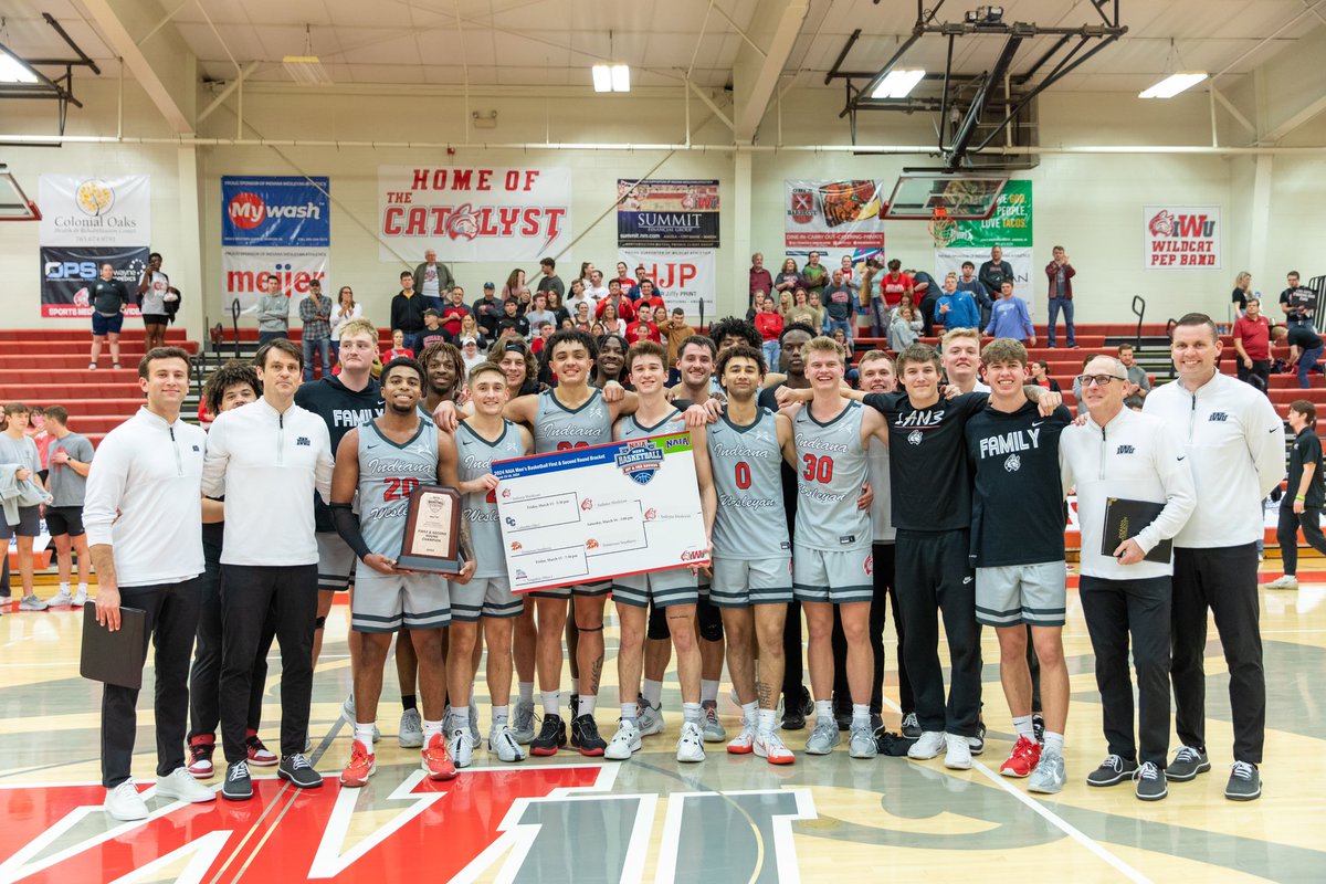‼️ KANSAS CITY BOUND ‼️

@iwuhoops takes down UT Southern, 92-81, to advance to the NAIA National Championship Round of 16! 😼🏀

#BothAnd | #BattleForTheBanner