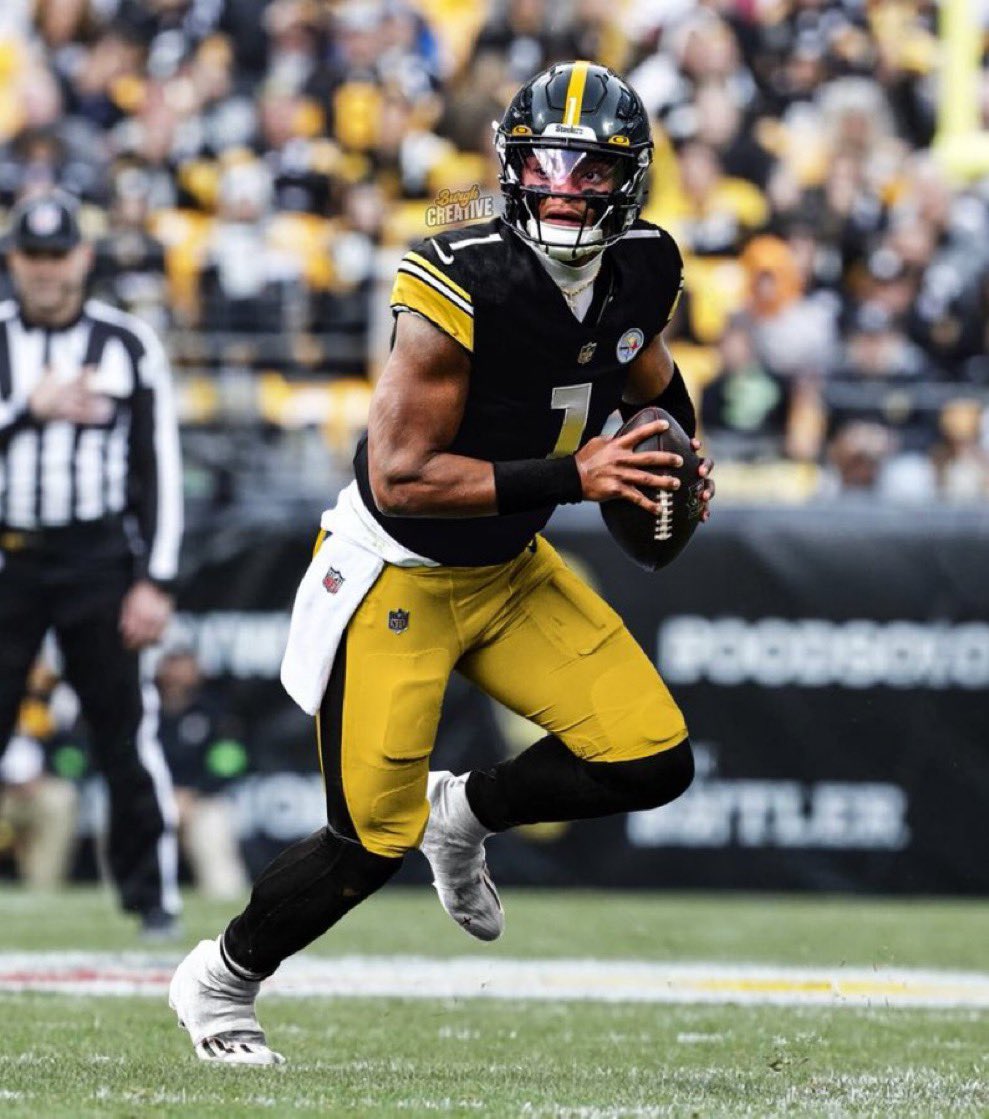 TheStandard412's tweet photo. STEELERS NATION!!!

How are you feeling right now???

#NFL https://t.co/DvKAboDYlK