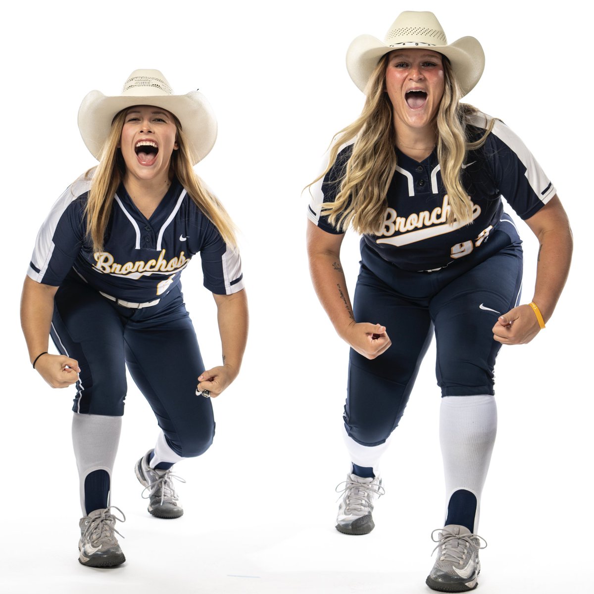 BRONCHOS WIN! 9-6 final. Central Oklahoma won both games over St. Cloud State today.

The Bronchos are back in action tomorrow for day 3!

<a href="/UCOSoftball/">UCOSoftball</a> x #RollChos