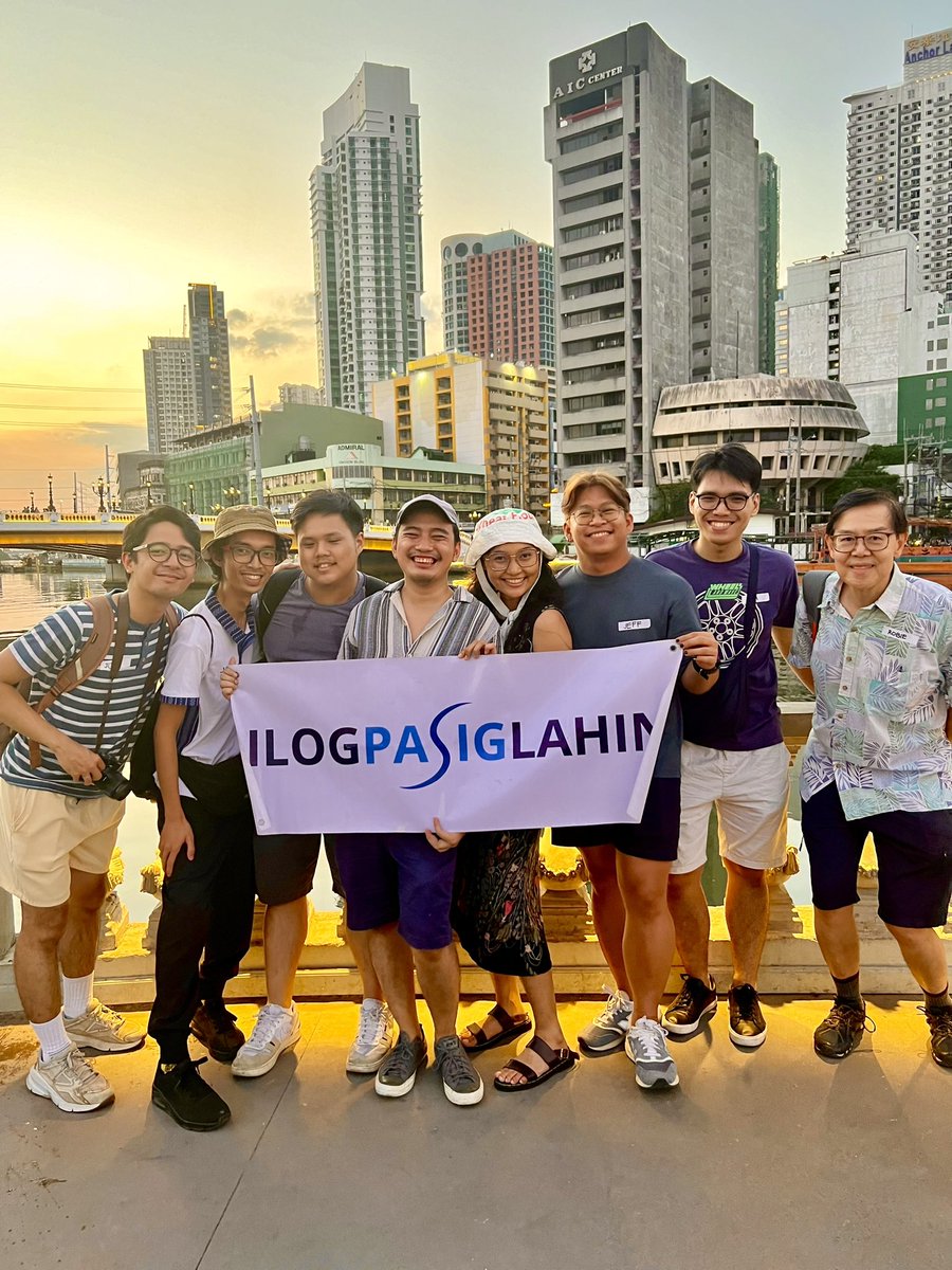 This is the most complete we’ve ever been in months! Ilog Pasiglahin core team led by a diverse pool of changemakers from organizers to technical experts 💙 @jushwady @FilipinoFietser @ChromeEight @alyssajbelda @jepestela @JmMakulet and our ever supportive adviser @RobertRsiy 🤍