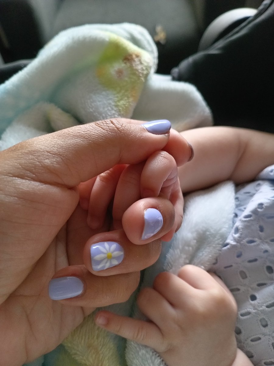 DannyDanett's tweet photo. Esto de ser mamá está increíble 🥰🥰🥰💗💗 https://t.co/k2LuFKWHr4