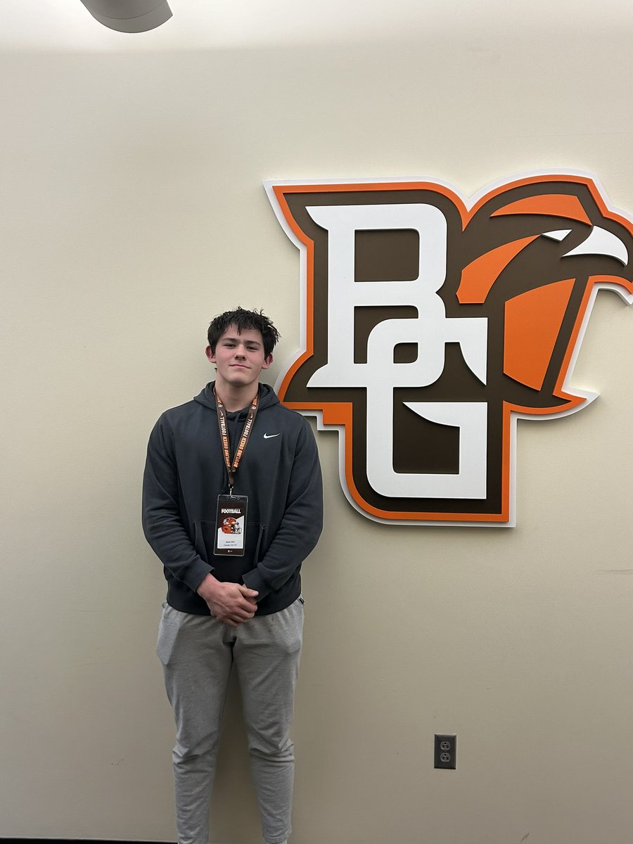 Blaise Chin (@blaise_chin53) on Twitter photo Thank you <a href="/BG_Football/">BGSU Football</a> for a great visit! Had a great time viewing the campus and facilities. Canโt wait to be back! <a href="/cobrown58/">cornell brown</a> @BGCoachMo <a href="/CoachLoefflerBG/">Scot Loeffler</a>
<a href="/OEHSfootball/">Oswego East Football</a> <a href="/CoachLeBlanc1/">Tyson LeBlanc</a> @CoachRiceOE <a href="/coach_schmitty/">Joe Schmitt</a> <a href="/OECoachD/">Dan Dunbar</a> Thank you <a href="/BG_Football/">BGSU Football</a> for a great visit! Had a great time viewing the campus and facilities. Canโt wait to be back! <a href="/cobrown58/">cornell brown</a> @BGCoachMo <a href="/CoachLoefflerBG/">Scot Loeffler</a>
<a href="/OEHSfootball/">Oswego East Football</a> <a href="/CoachLeBlanc1/">Tyson LeBlanc</a> @CoachRiceOE <a href="/coach_schmitty/">Joe Schmitt</a> <a href="/OECoachD/">Dan Dunbar</a>