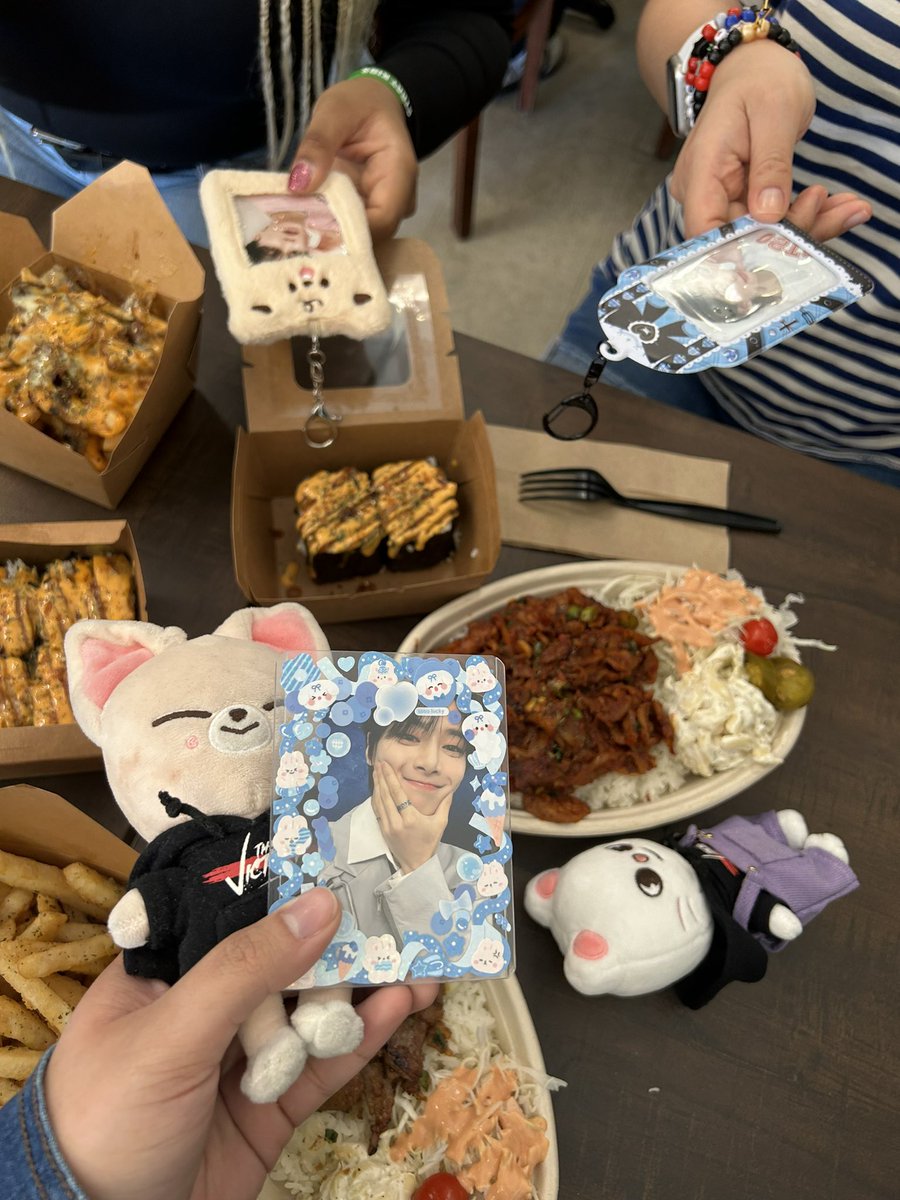 00z skz cafe was a fun time 🫶 <a href="/dmvstraykids/">DMV Stays - Stray Kids Events</a>