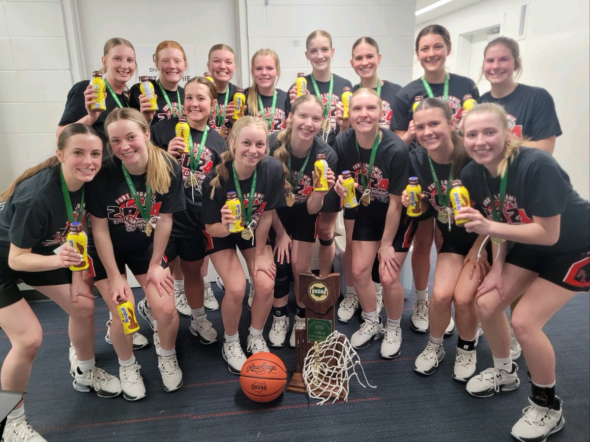 adamideast's tweet photo. Way to go @FLgirlsbball for winning the DIV Girls Basketball State Championship!  Celebrate with chocolate milk, official beverage of @OHSAASports! https://t.co/Jl0wrAFuiU