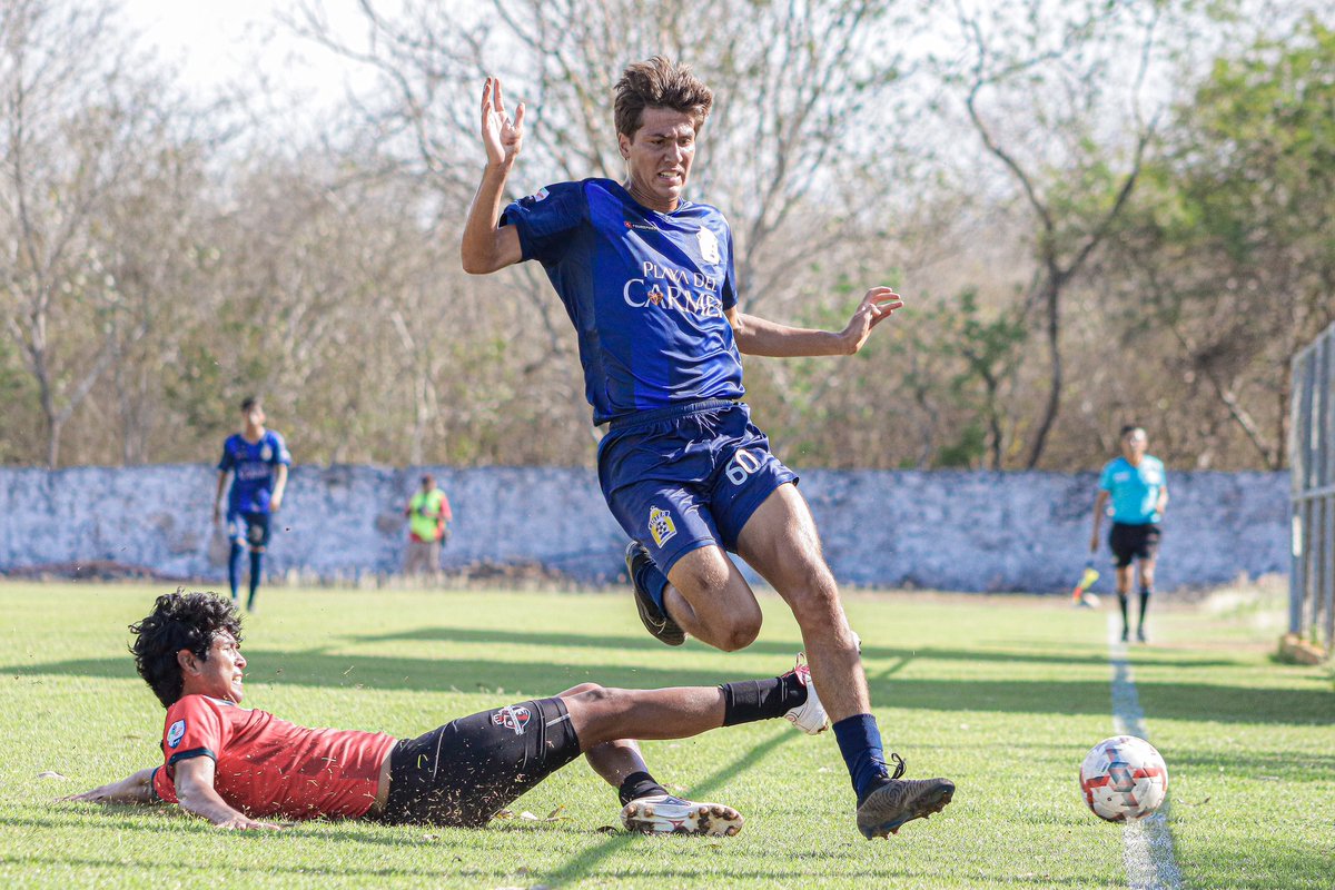 SomosInterPlaya's tweet image. 📰 #PostPartido | ¡NUESTROS PLAYENSES SÍ SABEN GANAR! 👊😎 Con doblete de Moisés Anguiano y anotación de Marcelo Rangel, mantenemos la consecutiva de victorias en @LigaTDP. 

👉🏻 tinyurl.com/yeyvn93c

#DaleInter 🔵⚪️