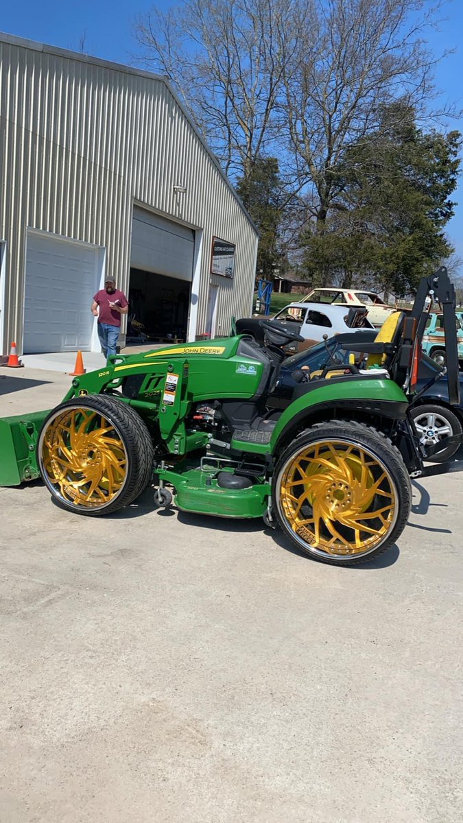 i put da new fogis on the deere