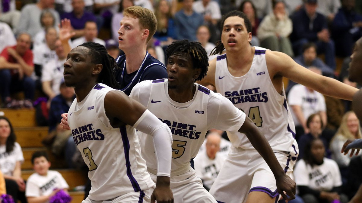 🚨 On to the semifinals! @SMC_MBB eliminates Southern Connecticut State from the NCAA East Regional Championship, 68-62 The PKs will meet Daemen or Jefferson on Sunday at 7:30 p.m. at Ross Sports Center 📖 smcathletics.com/news/2024/3/16… #smcpks #smcvt #NE10EMBRACE @J_Salivonchik