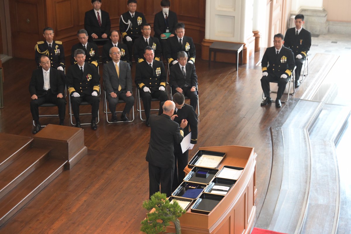 日本を訪問中のチリ海軍司令官デラマサ大将が海上自衛隊幹部候補生学校