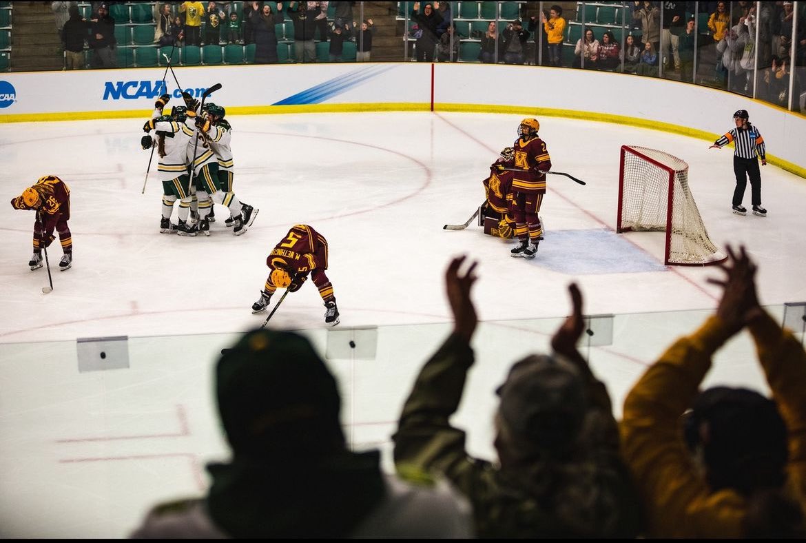 Clarkson Womens Hockey tweet media