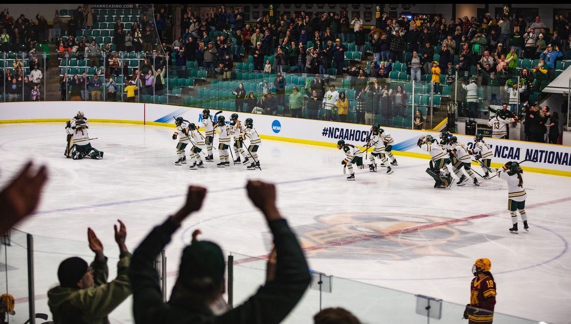 Clarkson Womens Hockey tweet media
