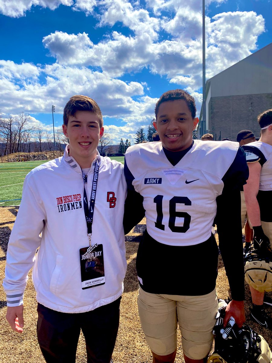 Great visit to West Point today! Thank you to Coach Monken @CoachJeffMonken , Coach Saturnio @CoachSaturnio , and Coach Yanagi @Coach_Yanagzz for taking the time to talk with me! Always a bonus getting to see my Bosco brother @J_bas8. @CoAcHKeLZZz3 @DBP_Football @ArmyFB_Recruit