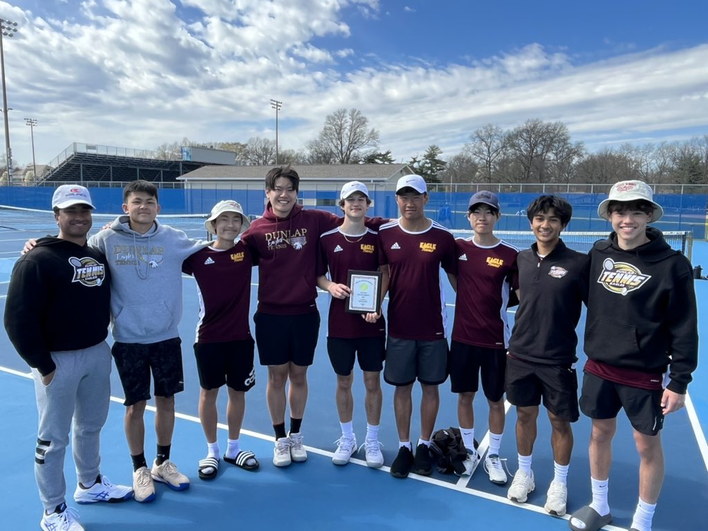 Dunlaptennis's tweet photo. Our V1 & V2 teams each finished 2nd in their respective brackets today at @tennis_triad invite
V1
5-0 ๐ฆ
over Waterloo
5-0 ๐ฆ
over T-town
2-3 *tight loss* to LWE Griffins
V2
5-0 over Salem
3-2 over Jerseyville
1-4 to @EvilleTiger10s
Lots to build on, lots to do
#BuildOnIt https://t.co/WfDXwlPqjE