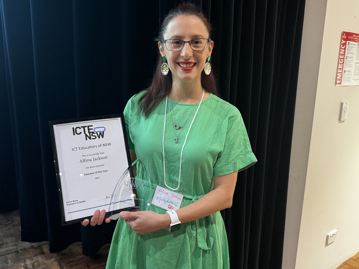 Super excited to watch a fabulous educator be awarded  @ICTENSW Educator of the year

Honoured to be able to work with you @GeekyAusTeacher 
@LismDigiTech @LismLearnTeach