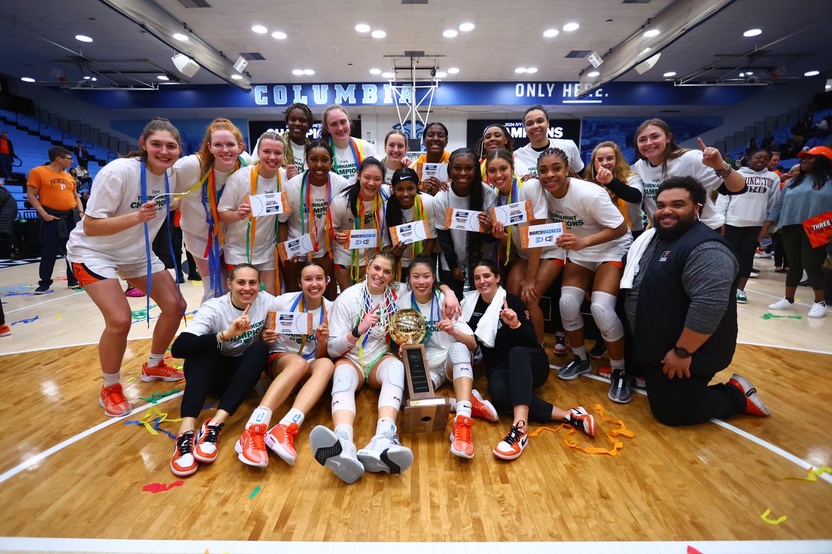 PUTIGERS's tweet image. Made It There.

🧡🖤