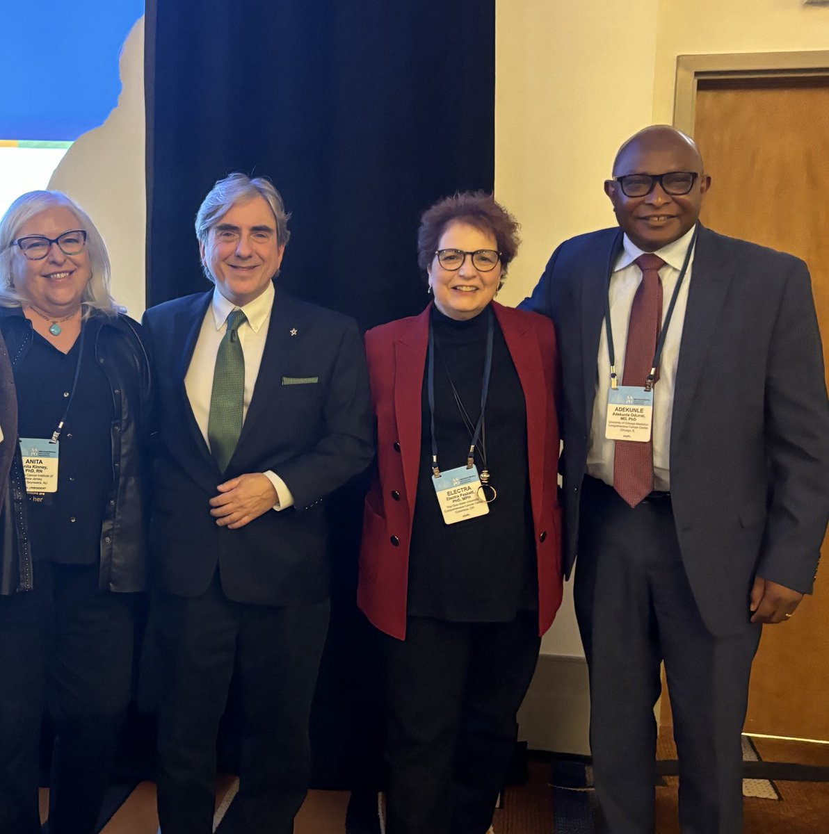 Leonidas Platanias, MD (@leonidasplatan1) on Twitter photo Just finished being on a panel at the American Society of Preventive oncology with my friend <a href="/KunleOdunsiMD/">Kunle Odunsi, MD</a> from the <a href="/UCCancerCenter/">UChicagoCancerCenter</a>, chaired by <a href="/e_paskett/">Electra Paskett</a>. Very interesting conversation about community outreach by cancer centers.
<a href="/LurieCancer/">Lurie Cancer Center</a> Just finished being on a panel at the American Society of Preventive oncology with my friend <a href="/KunleOdunsiMD/">Kunle Odunsi, MD</a> from the <a href="/UCCancerCenter/">UChicagoCancerCenter</a>, chaired by <a href="/e_paskett/">Electra Paskett</a>. Very interesting conversation about community outreach by cancer centers.
<a href="/LurieCancer/">Lurie Cancer Center</a> 