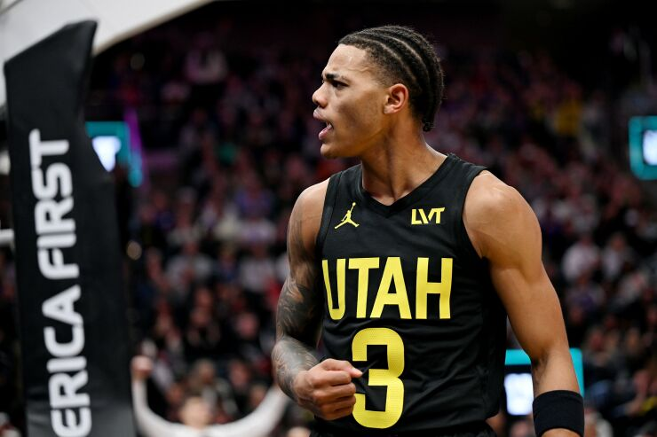 JazzLead's tweet photo. Keyonte George vs the Minnesota Timberwolves

18 PTS
3 REB
2 AST
5/16 FG
1/7 3PM

Will Hardy chose to close with Dunn over Key, was that the right decision? https://t.co/wghcpIeN2q