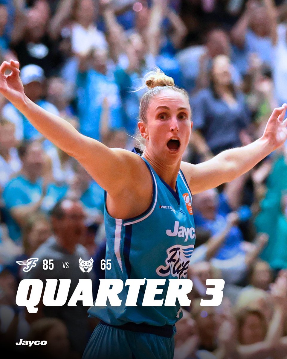 Third quarter down and our Flyers are still in front 85 - 65 against @PerthLynx #SoarWithUs