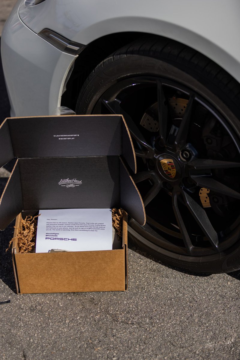bigstew92's tweet image. @Porsche thanks for the awesome package.

Means more than you guys know.

It’s awesome I get to collaborate with so many manufacturers now and I appreciate every opportunity that comes my way. 🙌🏼🏈 #PorscheUSA