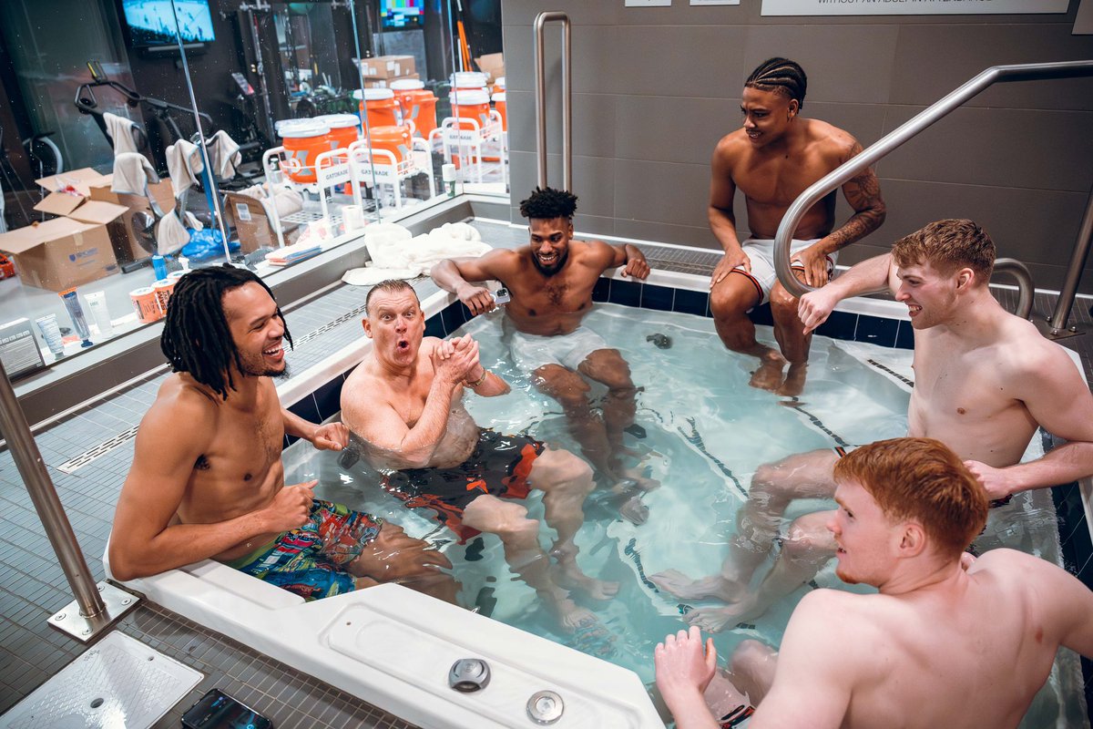 Even Coach needed the cold tub after that one 😅 #Illini | #HTTO | #EveryDayGuys