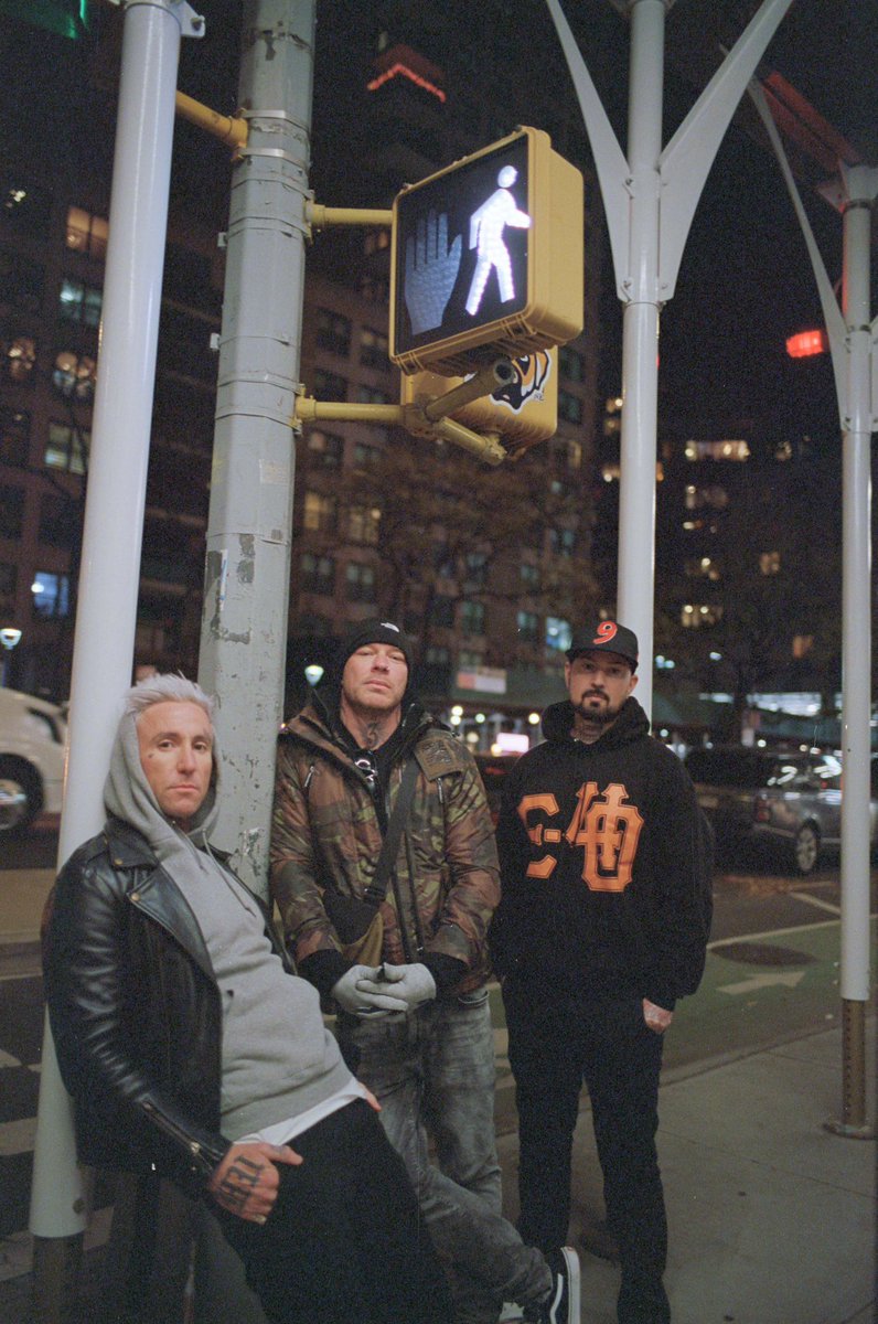 Throwback #35mm shot from my last time in New York with some of the @hollywoodundead guys