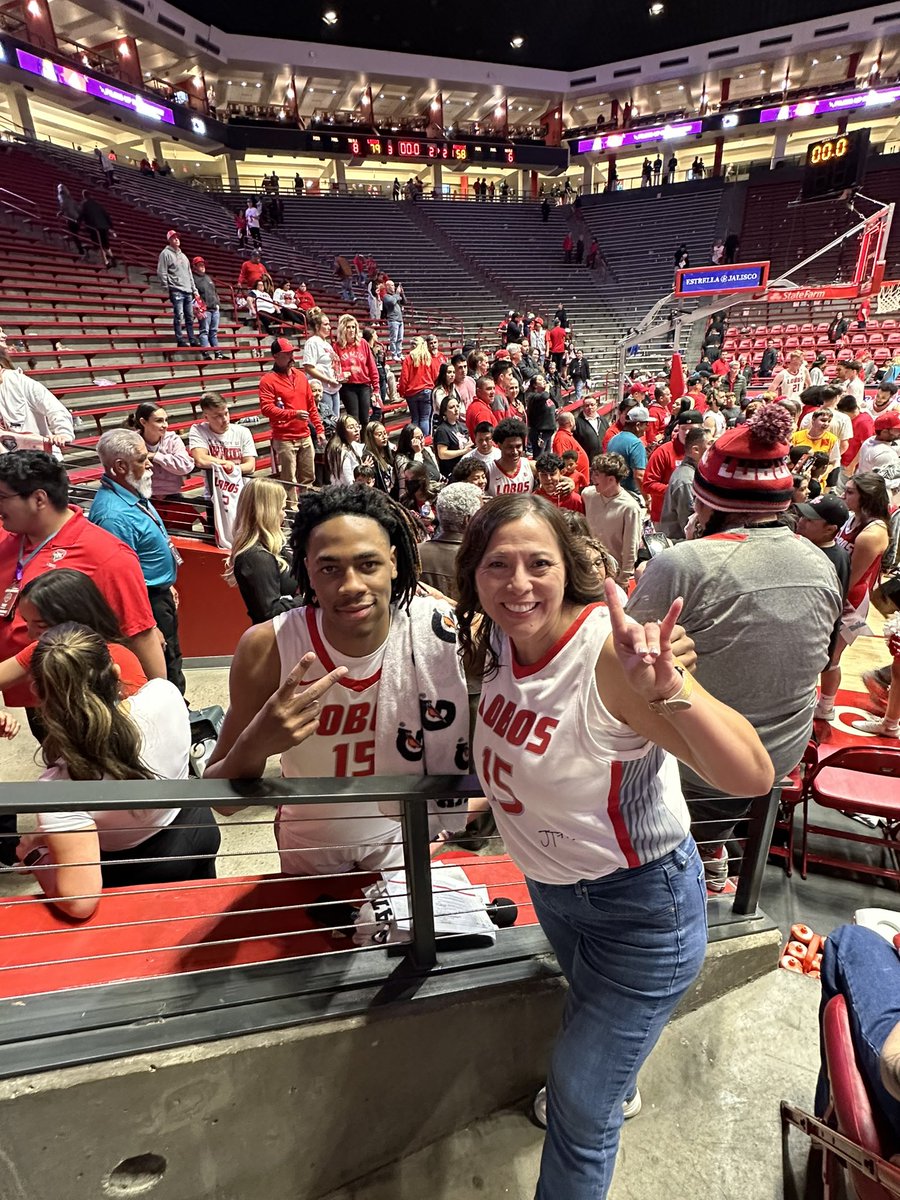 Eva Dunkeson tweet media