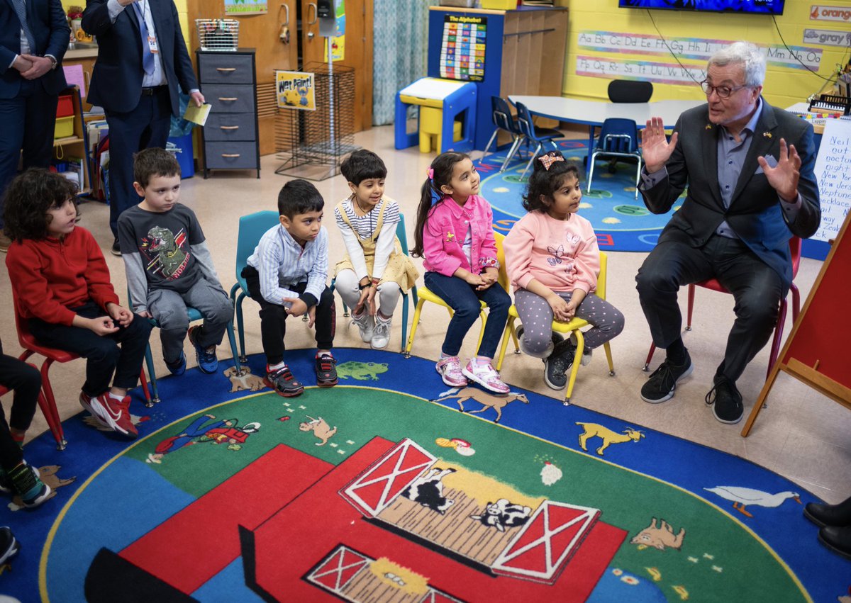 Gov. @PhilMurphy’s new budget will invest millions in early childhood education — and help families across New Jersey access free pre-K.  #DemGovsGetItDone