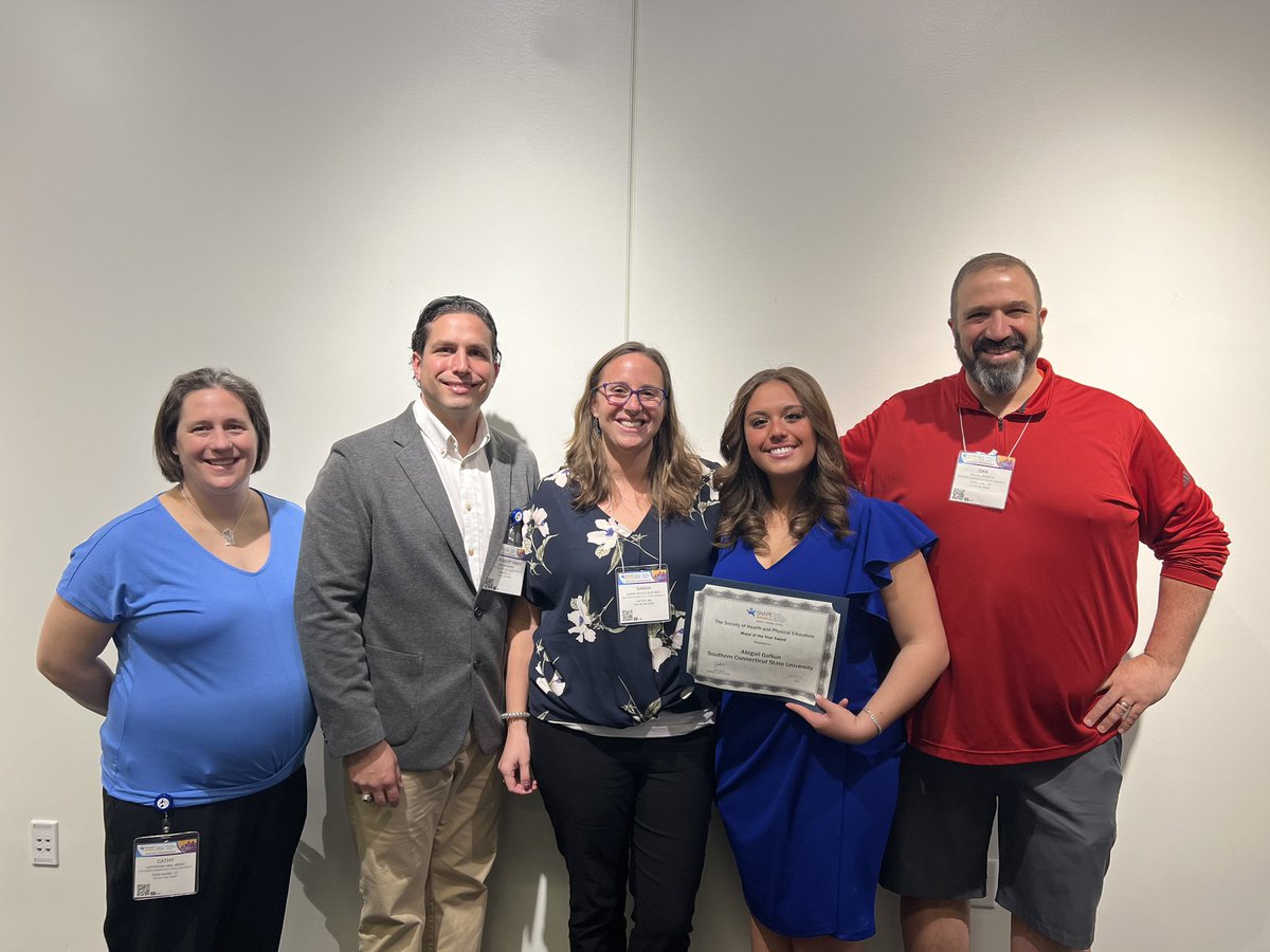 We are proud of @SHAPE_America Major of the Year for @SCSU Abby Ganun who received her award at this years 2024 SHAPE America National Convention

#SHAPECleveland