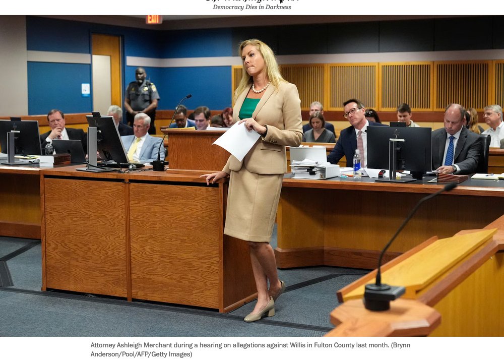 PearlPolanski's tweet photo. Whose shoes are these? Clearly not Ashleigh Merchant's. Who is she sleeping with? Clearly she grabbed the wrong nude loafers on her way out the door. #Georgia #FaniWillis #GeorgiaRICO #TrumpRICO #TrumpIndictment #TrumpIsACriminal #TrumpForPrison2024 #JudgeScottMcAfee https://t.co/Gs1WGhrEUt