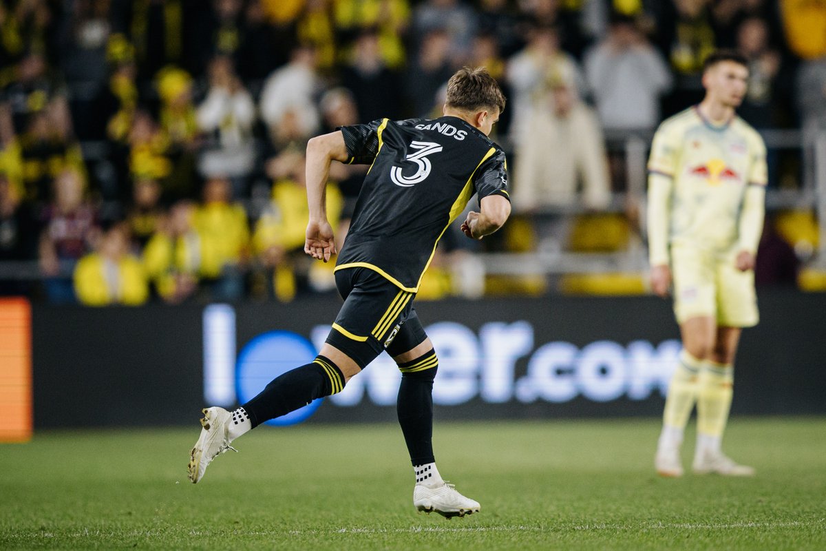Welcome back, Will 🖤💛

After suffering an injury 329 days ago, Will Sands is back in action 💪