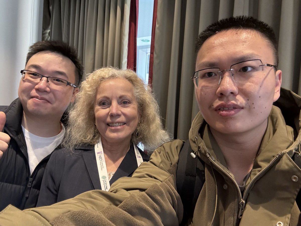 TianxiangCui's tweet photo. Honored to meet amazing researchers @RuthSWeissman @TracyTylka @MaritaCooperPhD @AlixTimko in person and give a presentation thanks to @Jinbo_He_ . Sadly no photo with @WesleyRBarnhar1 . Happy to go with @ShuqiCui and meet old friend @JianwenSonggggg . https://t.co/wzu094qKls