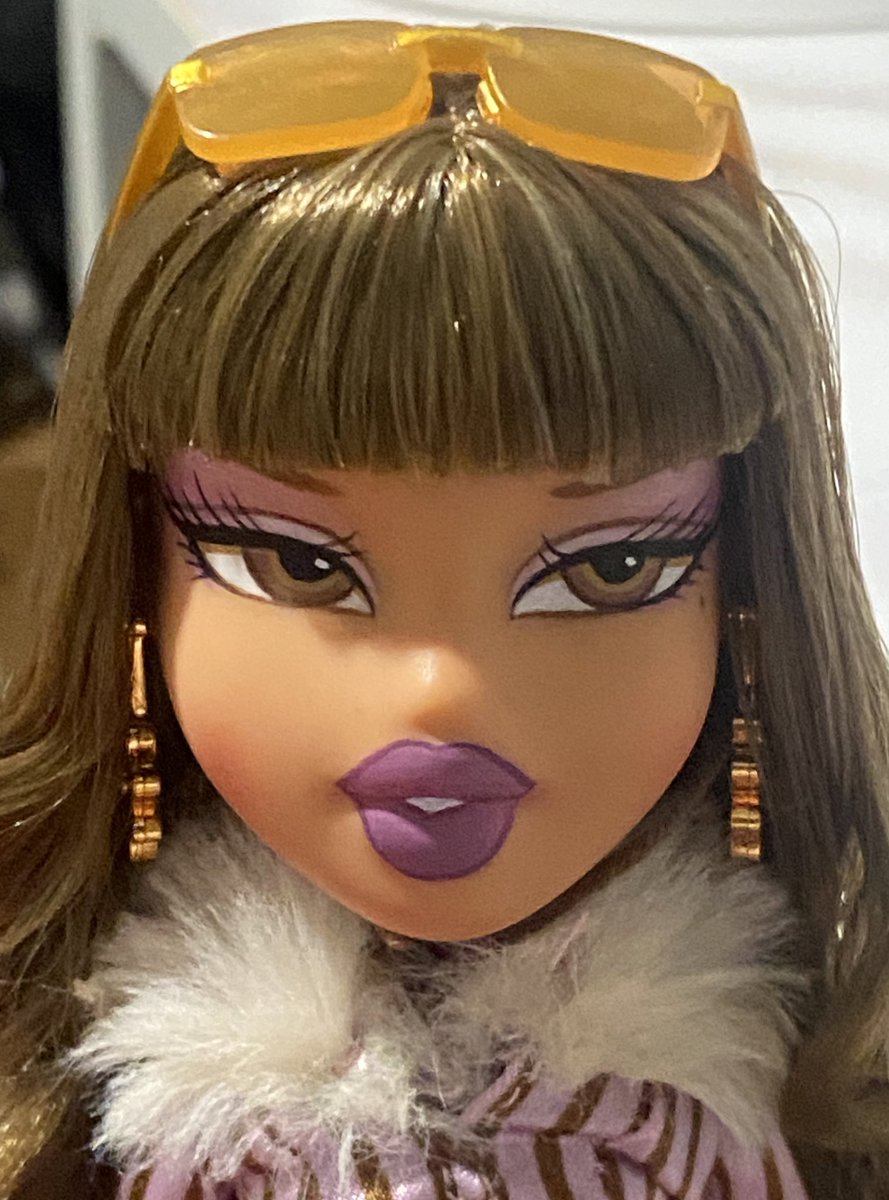 azndoll ꕤ.+* tweet media