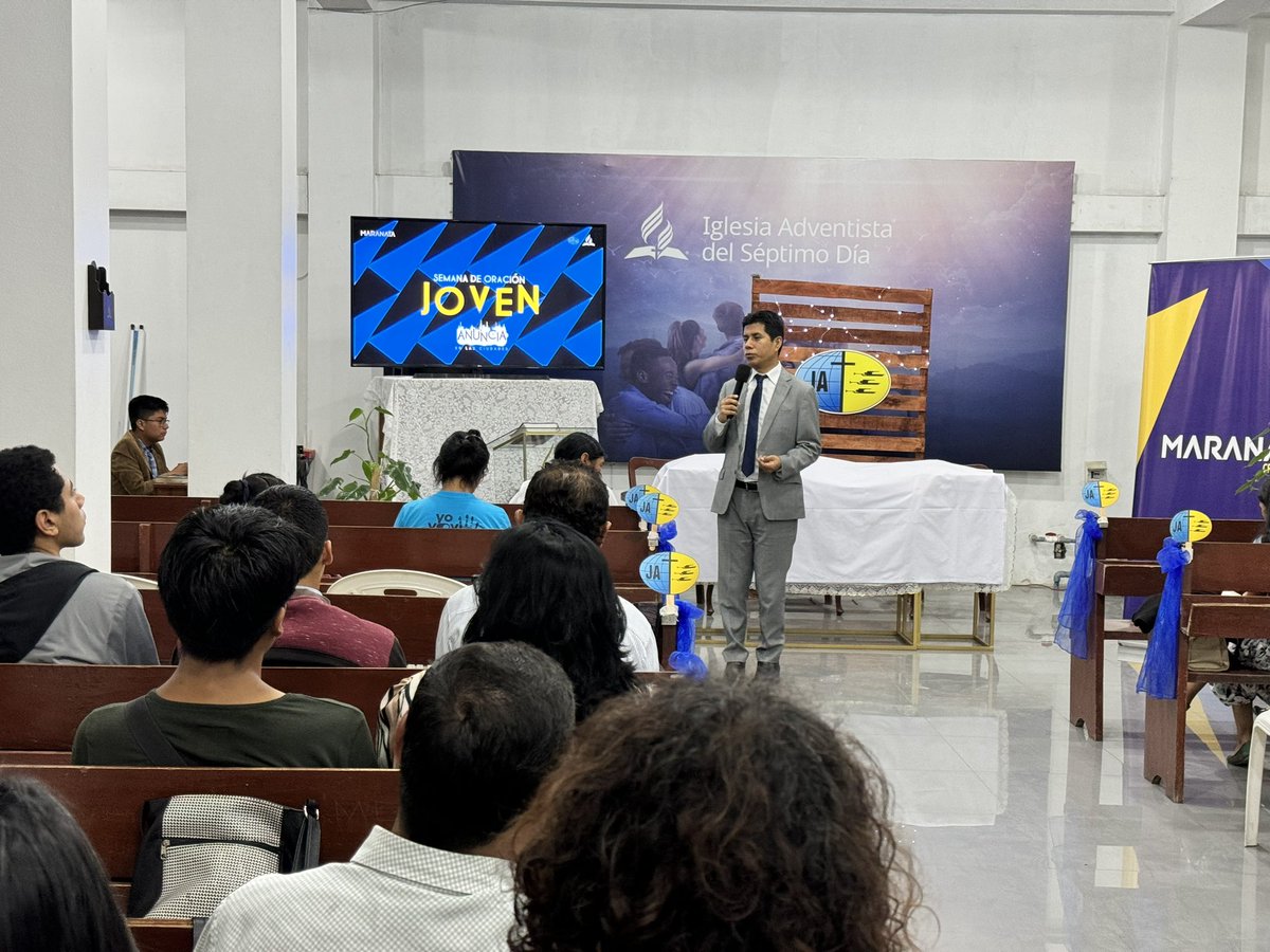 AgustinFloresC1's tweet photo. ✨En el contexto del día Mundial del Joven Adventista se deciden varios jóvenes de Barranca Norte unirse al ejercito poderosos misioneros voluntarios.
#GYD24 #DiaMundialJA #JAMiCOP #RID https://t.co/8g8cVv1av6