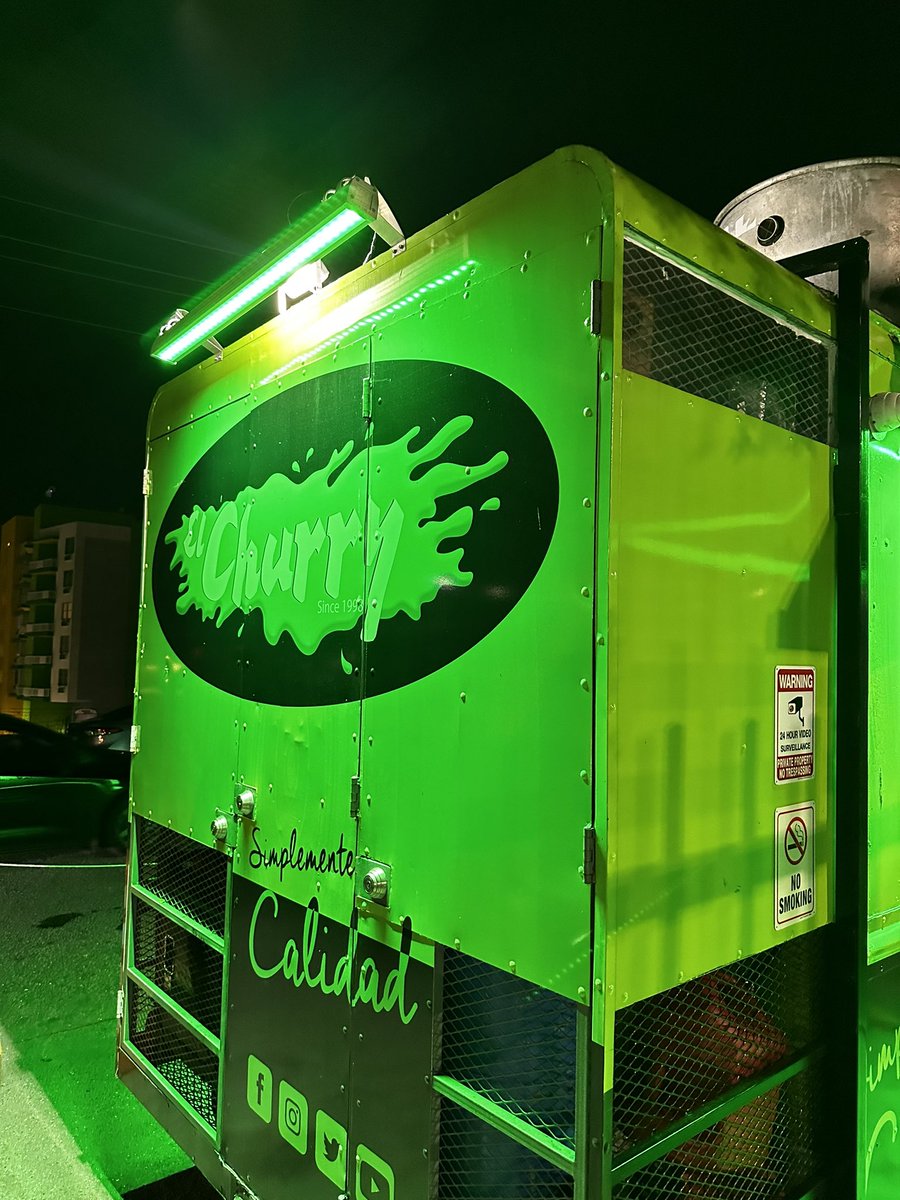 Luego de 13 horas sin comer bien…

¡LLEGÓ EL MOMENTO DE CELEBRAR!