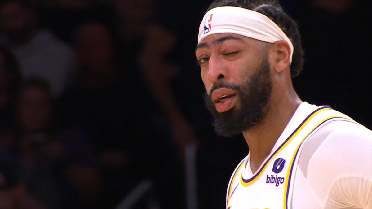 RitmoNba's tweet photo. Anthony Davis NO VOLVERÁ al encuentro de hoy.

Baja muy sensible para Los Angeles Lakers. https://t.co/gphHMZuffb