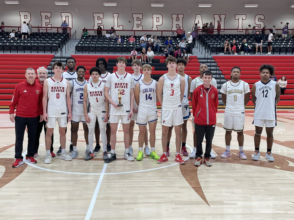 CoachRasBball's tweet photo. So thankful for a great opportunity to coach some awesome young men tonight in the @ngaclassic senior all-star game and come out with a 65-60 win. Especially thankful to coach 3 of our awesome seniors  @EvanCMontgomery @JustinPayne2024 and @ByrdCarter0 one last time! https://t.co/gezZfo2bmE
