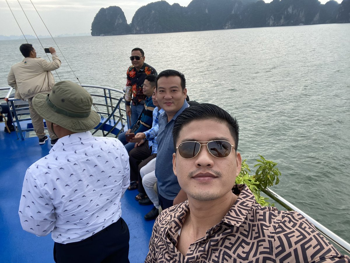 c_sitha168's tweet photo. សមុទ្រ​ស្ងប់​ខ្យល់ https://t.co/xdSa0KSxqU