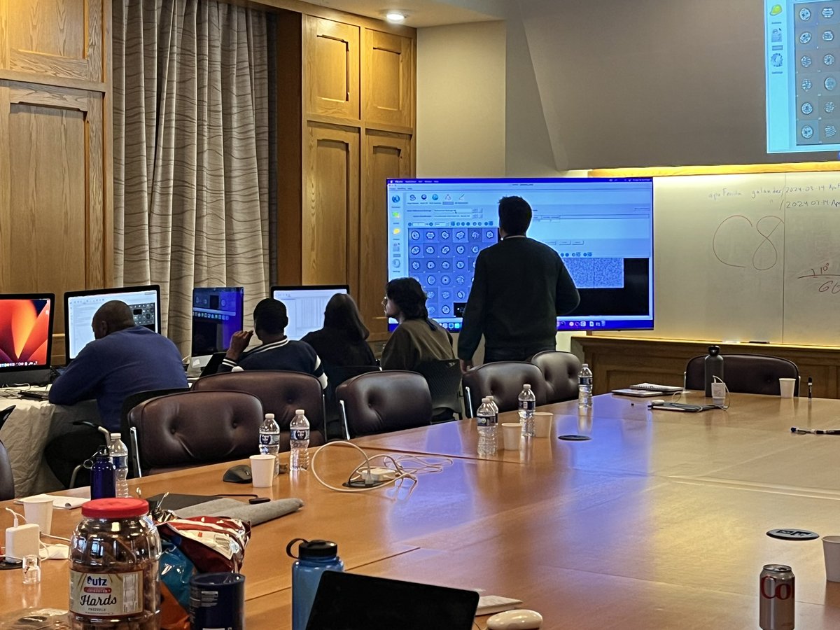 Jennifer Cash tweet media