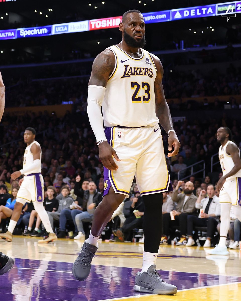 Los Angeles Lakers tweet media