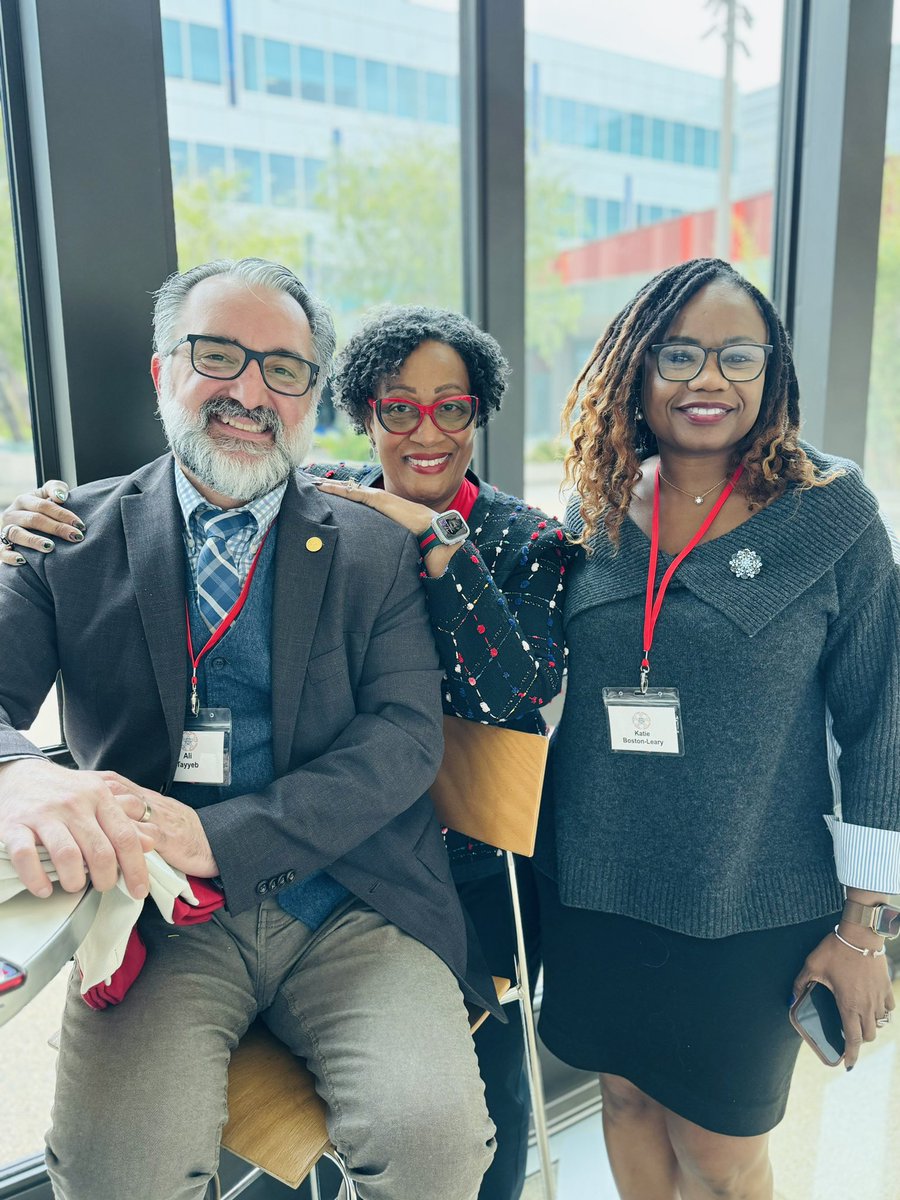 Always an absolute pleasure to share space with @artayyeb and my good friend, Katie Boston Leary❤️❤️❤️