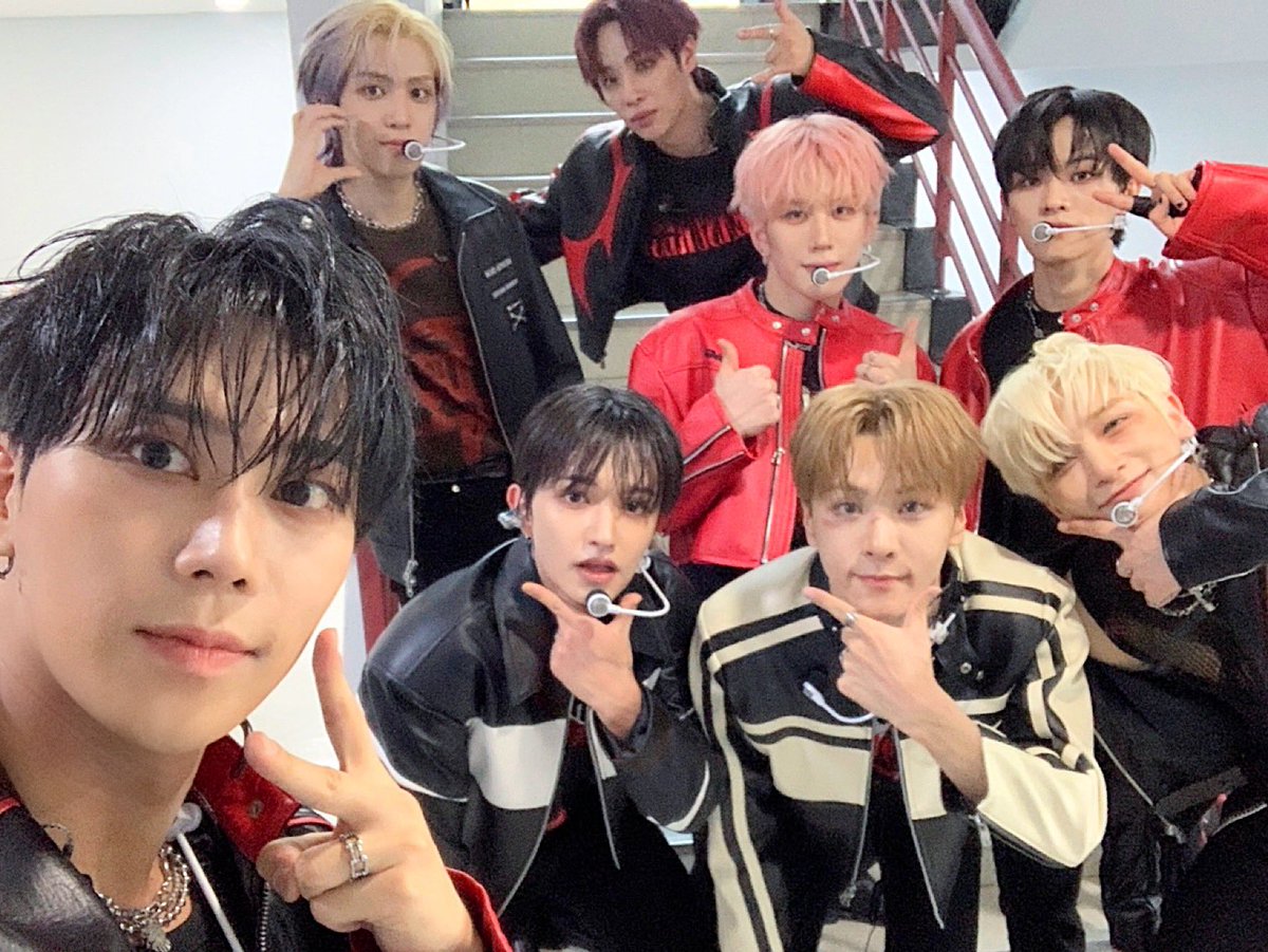 BAE173_official tweet picture