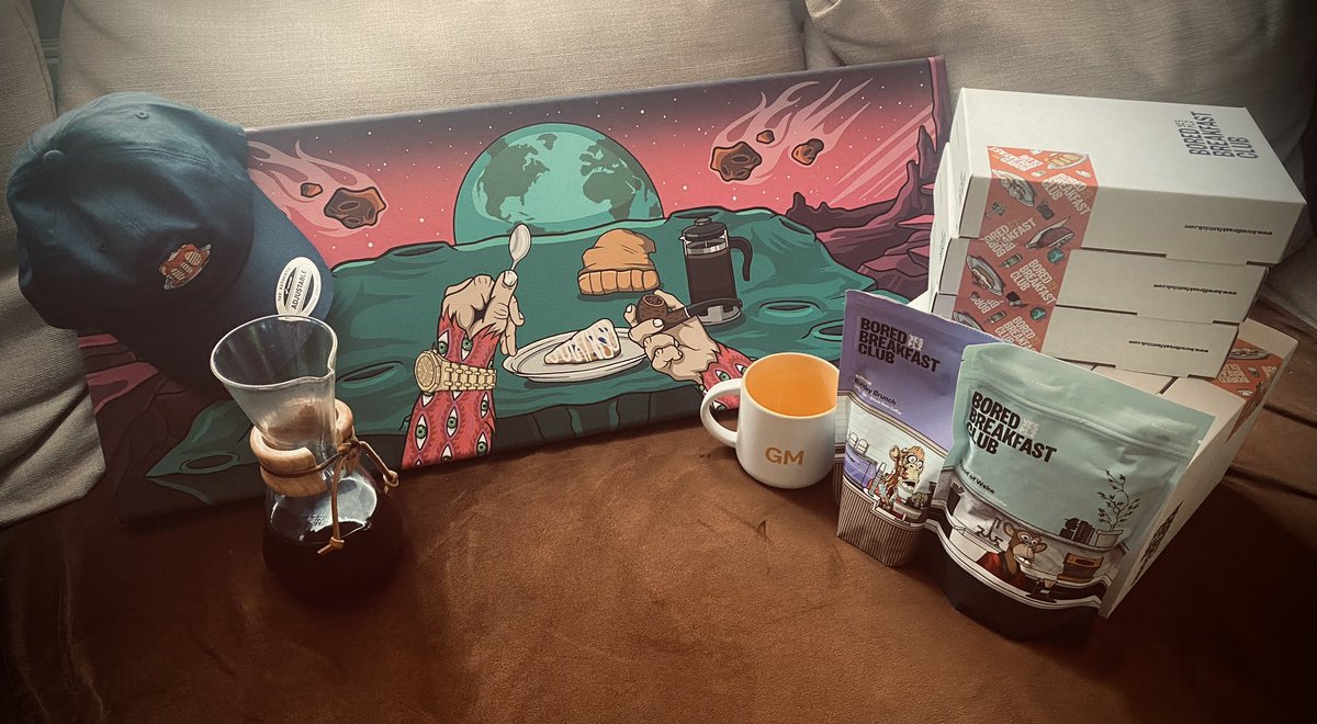 szaleju's tweet photo. Finally here! Shout out to @BoredBreakfast . Lets get caffeinated! https://t.co/sei1Mp2j3D