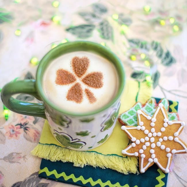 Sam_Gateway's tweet photo. ☘️ Happy St. Patrick's Day from all of us at Gateway Financial! 🍀 Today we celebrate the patron saint of Ireland with parades, food, music and festivities galore.🍀#stpatricksday #irish #fortune #luck 🌈 #stpatricksday #paddy #luckycharms #community #celebrate #gatewayfinancial https://t.co/aCYZja6jn0