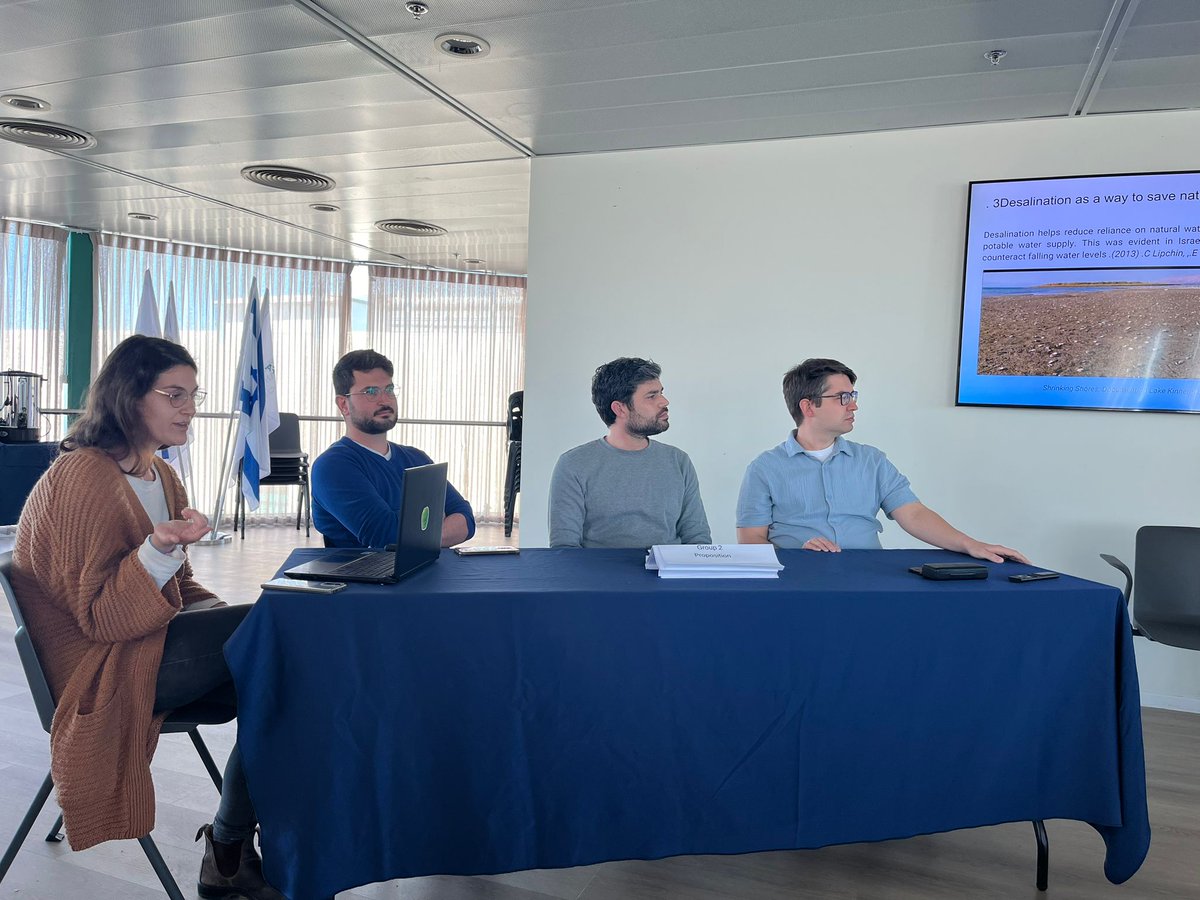 'Challenges in The #MediterraneanSea' Course: Engaging Debates! Students tackled pressing issues: Seawater desalination, Deep-sea mining, Fishing reform, Wastewater discharge. Kudos to all for their dedication, knowledge, and active participation!
