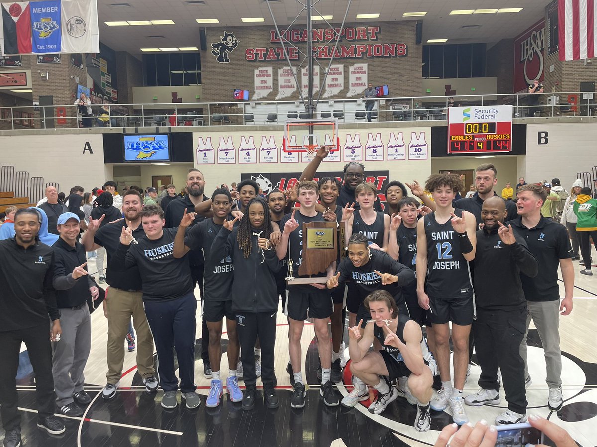 SJhoopsquad's tweet photo. WAY TO GO BOYS https://t.co/bgrRHFZMnj