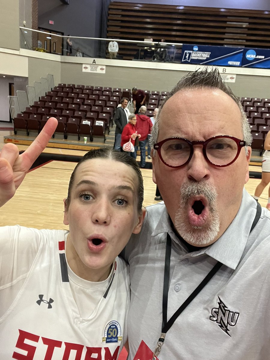 sweetd_33's tweet image. WE. ARE. NOT. DONE. YET!!!  SNU Women’s Basketball is headed to the Sweet 16 Monday night in the Sawyer Center at 7:00 pm!  Our ladies showed tons of grit against a talented Harding team in the hard fought 68-65 win! #BoltsUp⚡️ #Woooooooooooooooooooooooooooo