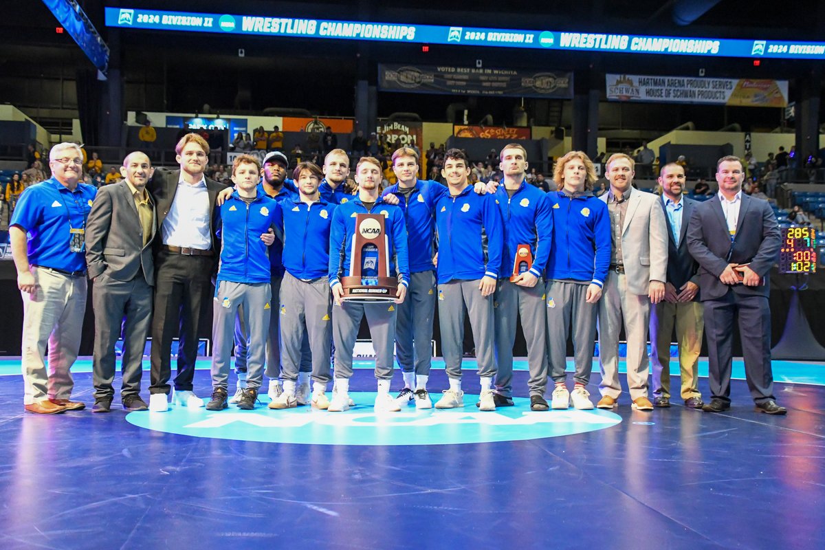 Proud of this team and everything they accomplished this season.

- NCAA DII Runner-Up
- NCAA SRII Champions
- @ConfCarolinas Champions
- 1 National Champion
- 2 National Finalists
- 6 All-Americans
- 9 National Qualifiers

24-25 is just around the corner...
#cLawsUp #OneMoreStep