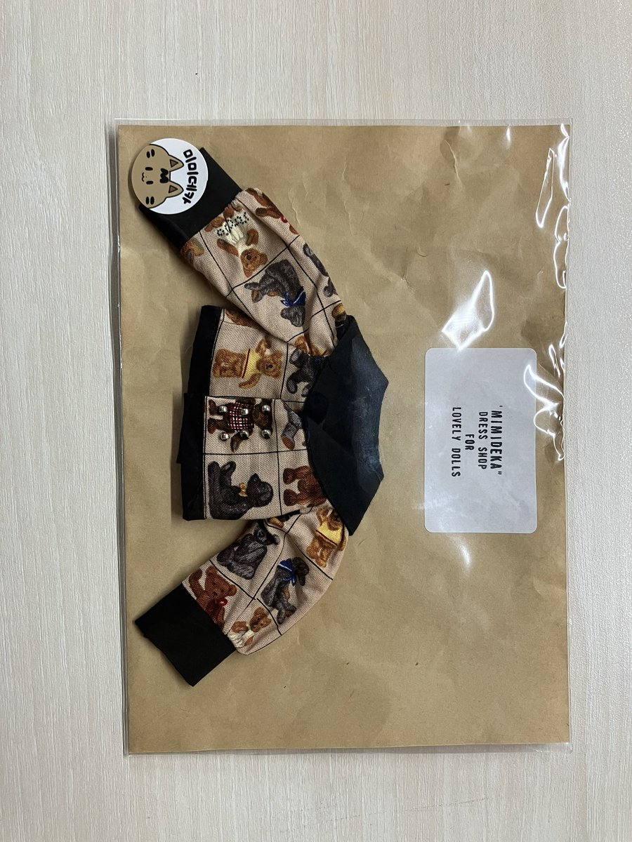 #트인덕장터
미미데카 테디베어 클럽  태베클 판매합니다
택포4.0
급처입니다ㅜㅜ