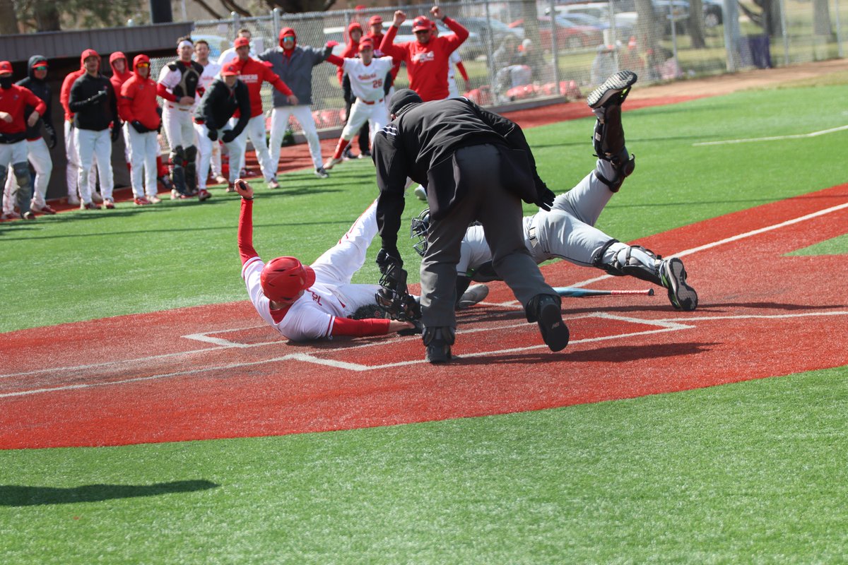 nwcraiders's tweet photo. RECAP | Click’s Walk-Off Base Hit Helps Raiders to Saturday Sweep

📰: https://t.co/KtSwApReSz

#RaidersStandOut | @NWC_Baseball https://t.co/rfNLYmnFl1