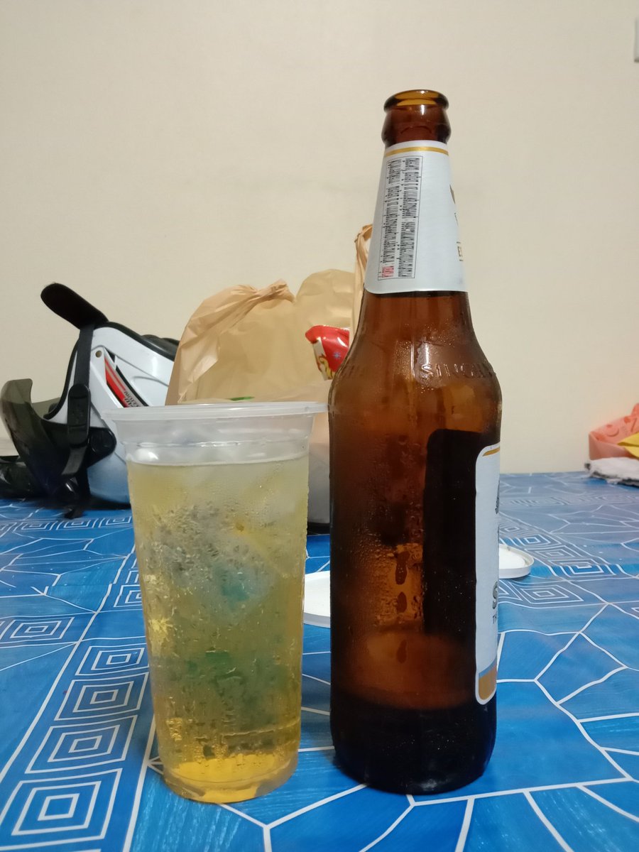 Bimankrab's tweet photo. ทักทายแหลมฉบัง🍻 https://t.co/CzrrDEGOqg