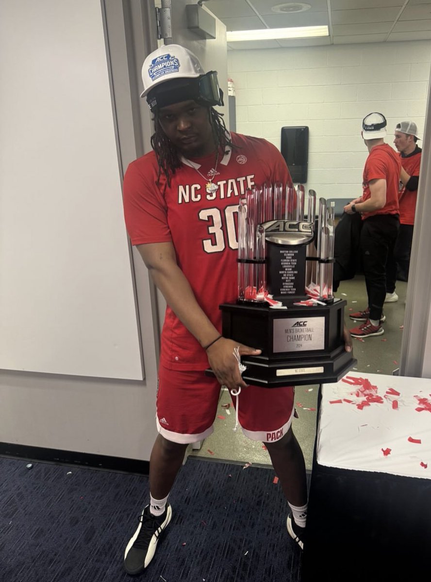 BarstoolPack's tweet image. 